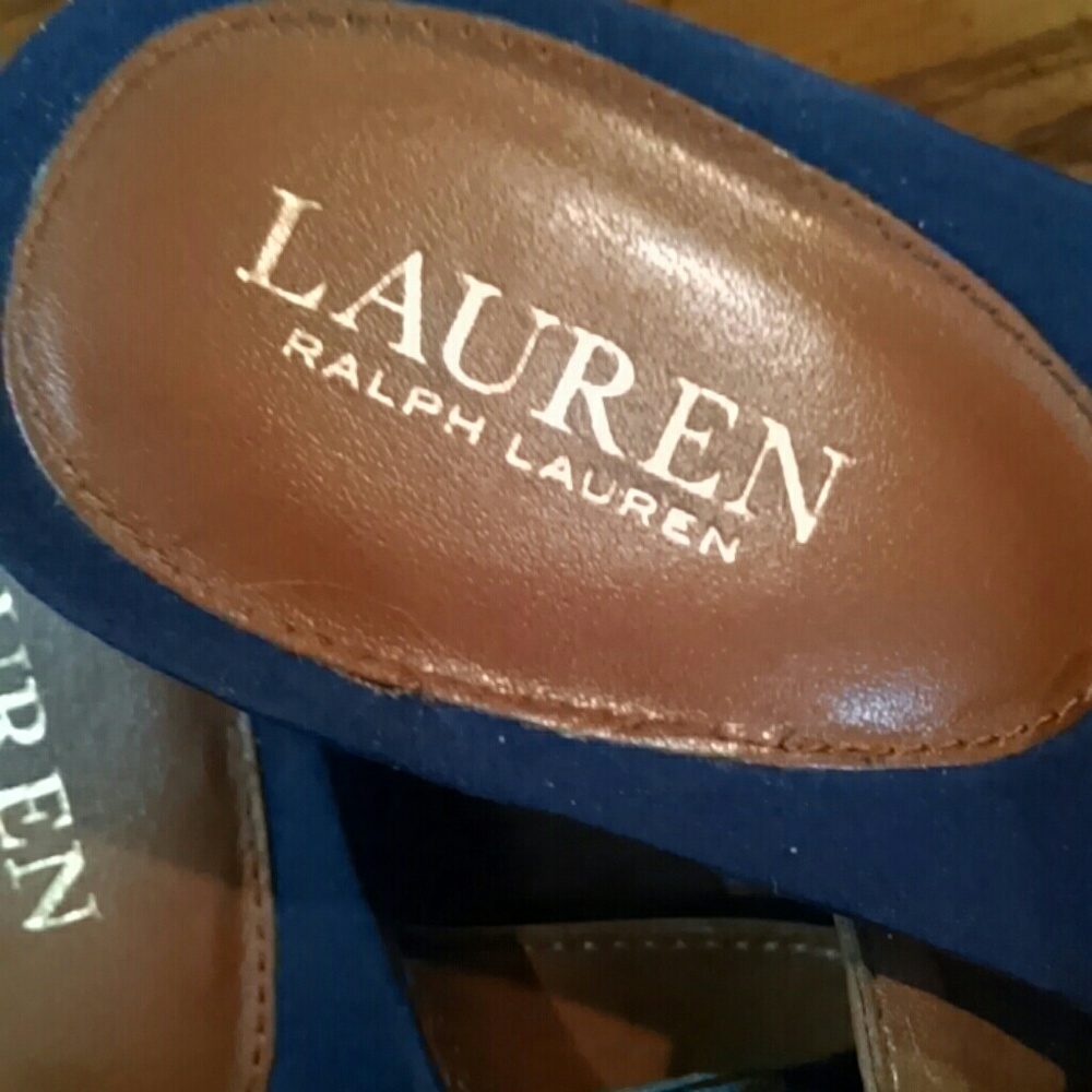 Sandals - Picture 4 of 4